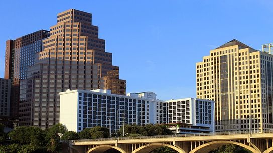 Rent or Buy? Which is Cheaper in the Austin Texas’ Housing Market (Featured)