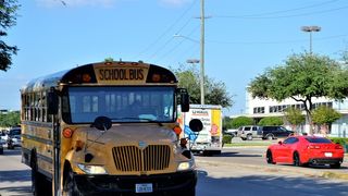 Austin Hiring Alert: City of Austin Seeks School Crossing Guards (Featured)