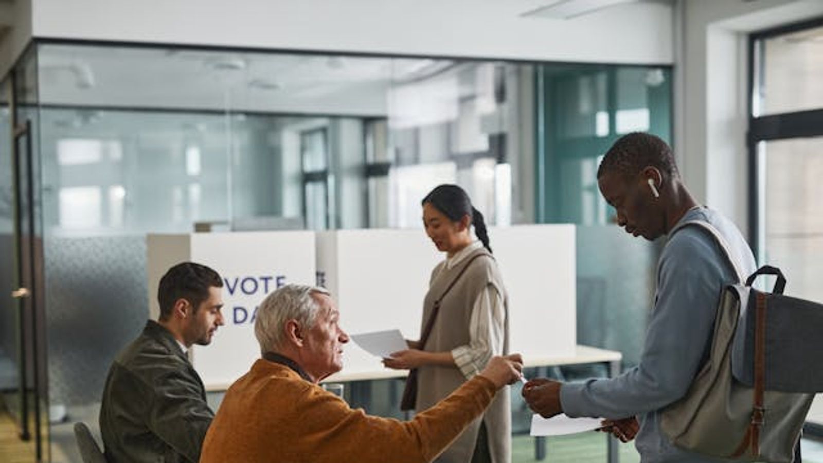 Texas Sets Record with 18.6 Million Registered Voters Ahead of November ...
