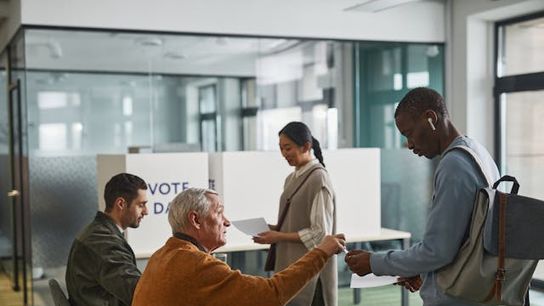 Texas Sets Record with 18.6 Million Registered Voters Ahead of November Election (Live in Texas)
