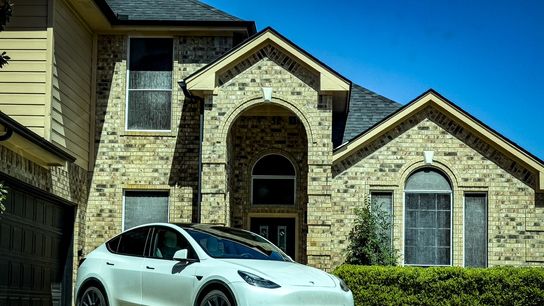 Bastrop vs. Austin: Where Texas Relocators Can Find More Home for Their Money (Featured)